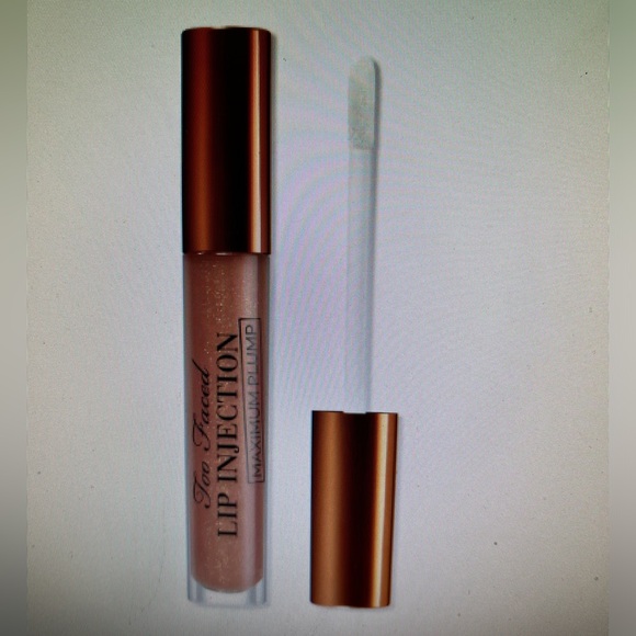 TOO FACED LIP INJECTION MAXIMUM LIP PLUMPER IN CARAMEL APPLE NWT! - Picture 2 of 4